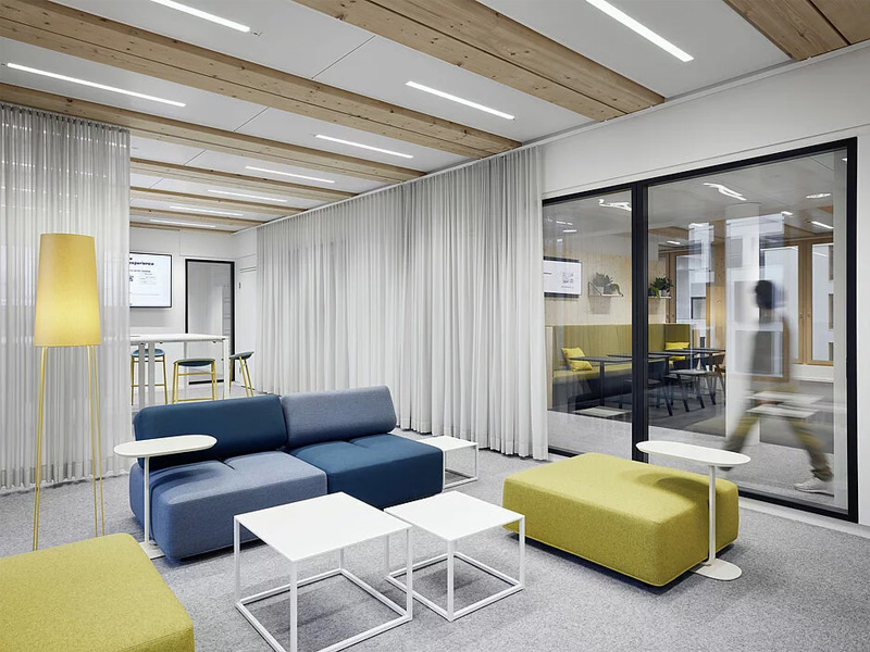 Vattenfall SXB Südkreuz, Berlin Strip Ceiling System Metal Panels Aluminum False Ceiling 