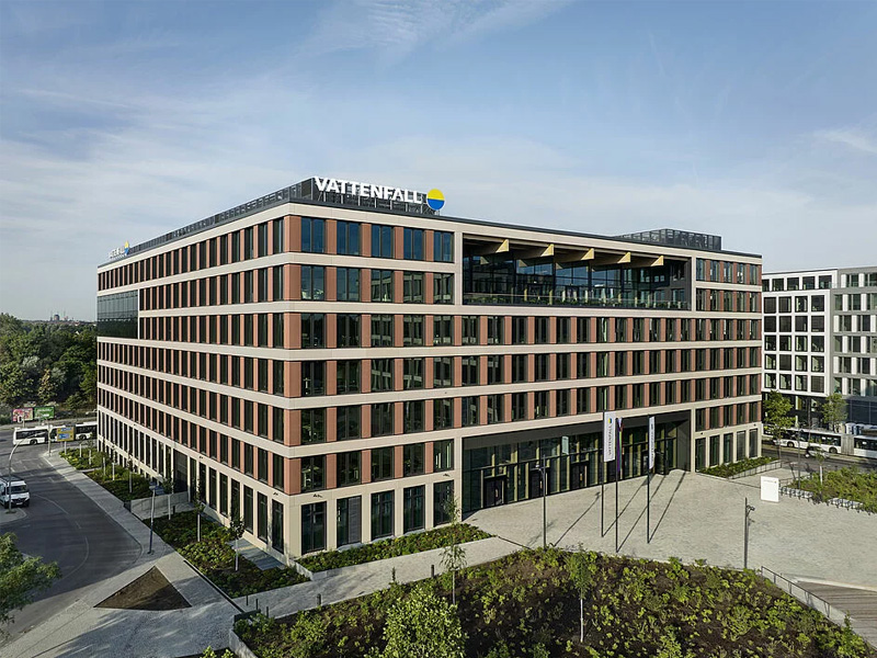 Vattenfall SXB Südkreuz, Berlin Strip Ceiling System Metal Panels Aluminum False Ceiling 