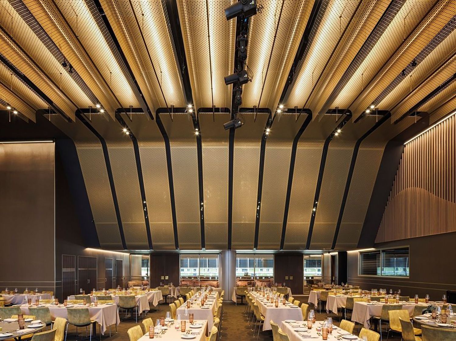 Australia Melborne Marvel Stadium VIP Aluminum Perforated Raft Bespoke Metal Ceiling Australia Melborne Marvel Stadium VIP Aluminum Perforated Raft Bespoke Metal Ceiling
