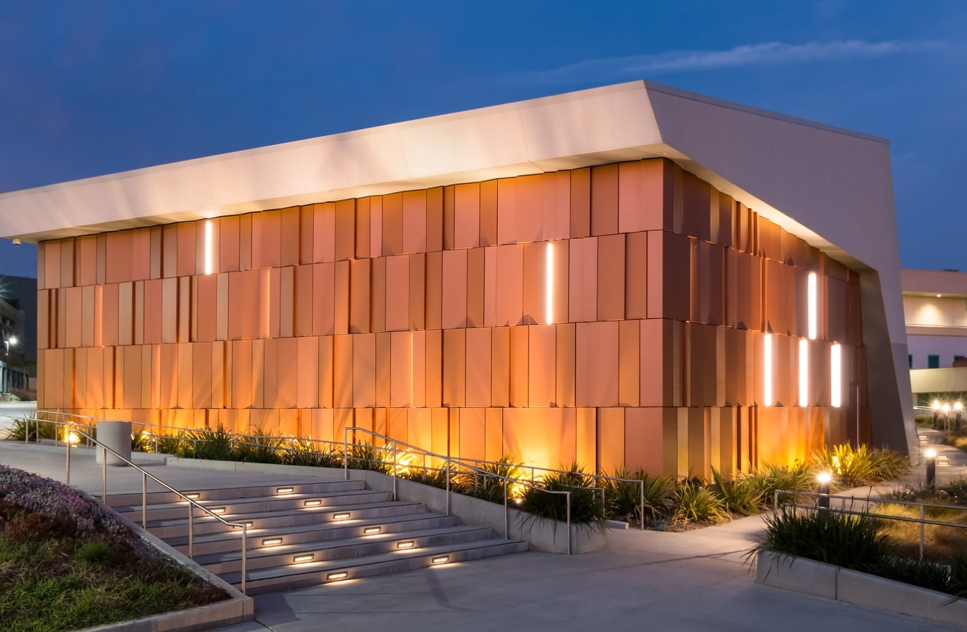 ACM Aluminum Metal Cladding Flexural Strength Impact Resistance Fireproof Panels.jpg ACM Aluminum Metal Cladding Flexural Strength Impact Resistance Fireproof Panels.jpg