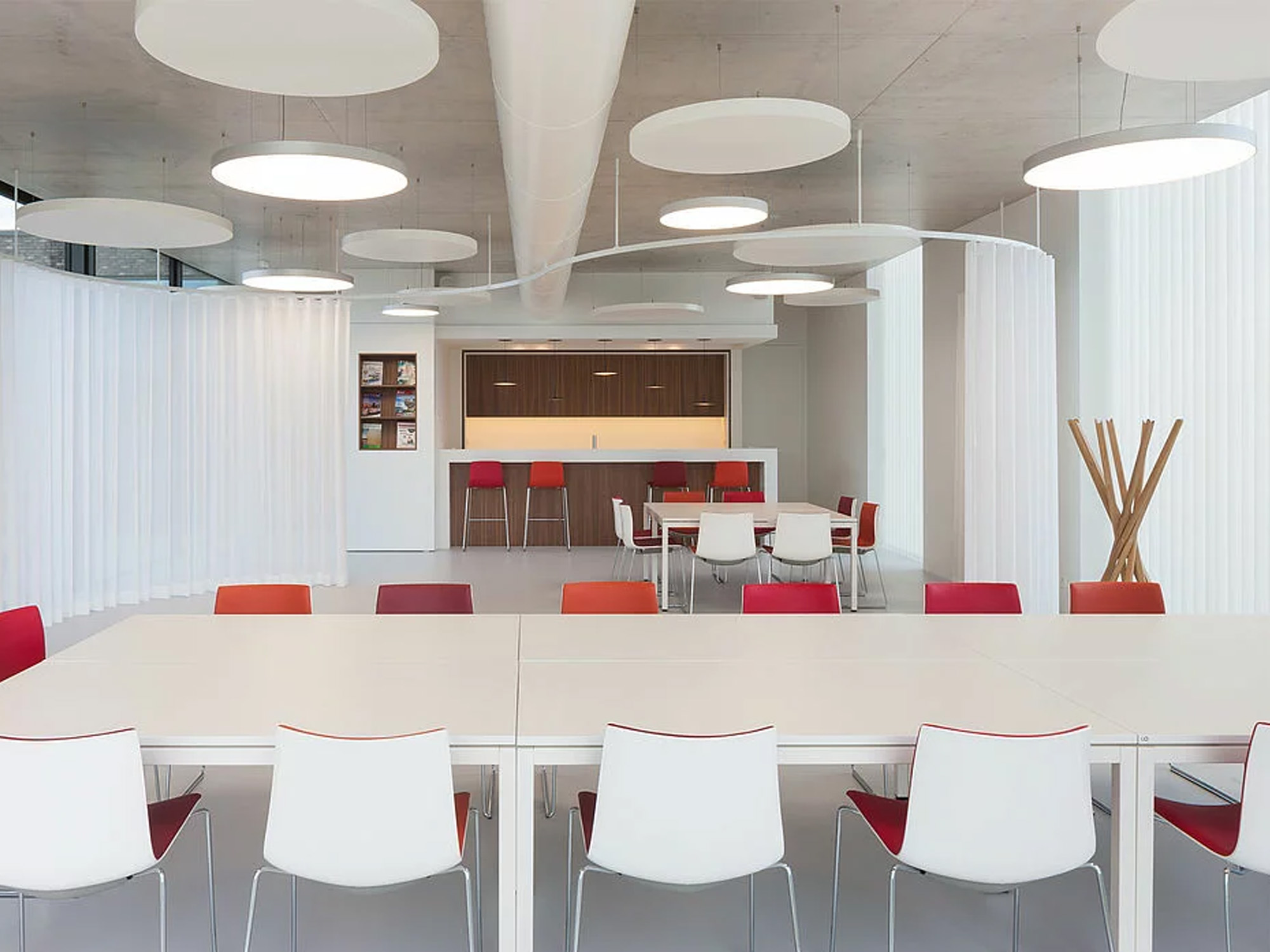 Office Suspended False Ceiling Aluminum False Ceiling Panel Customized Ceiling