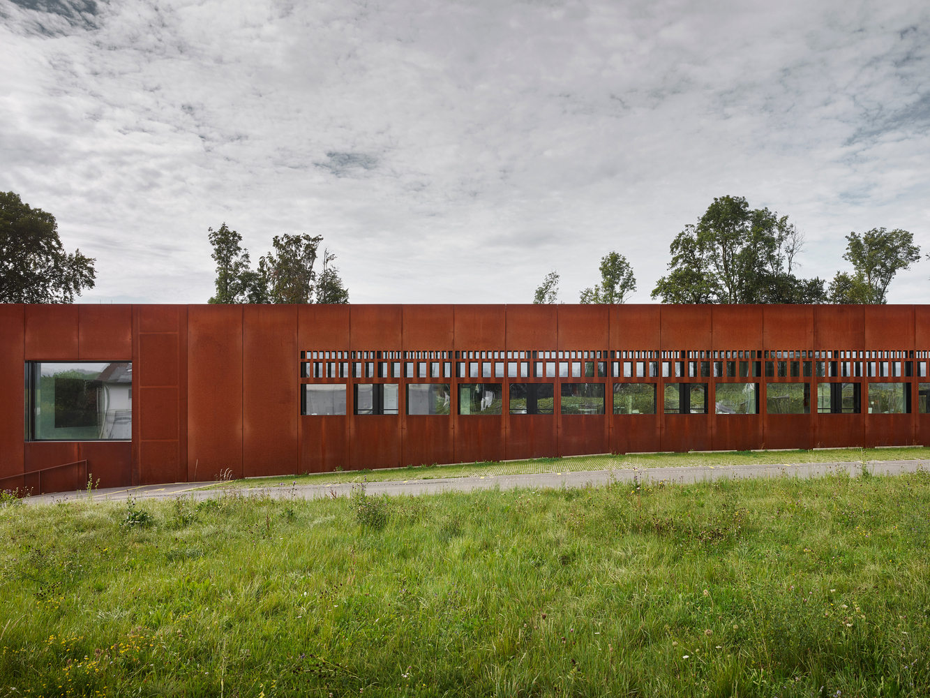 Metal Aluminum Siding Panels Aluminum Curtain Wall Cladding Cover Veneer For Building Facades.jpg Metal Aluminum Siding Panels Aluminum Curtain Wall Cladding Cover Veneer For Building Facades.jpg