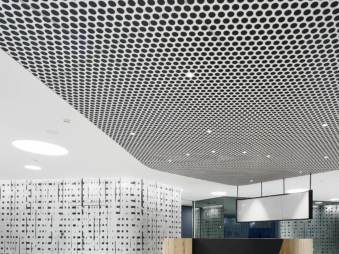 Technical Overview of Metal Aluminum Ceiling Panels in Office Buildings Technical Overview of Metal Aluminum Ceiling Panels in Office Buildings